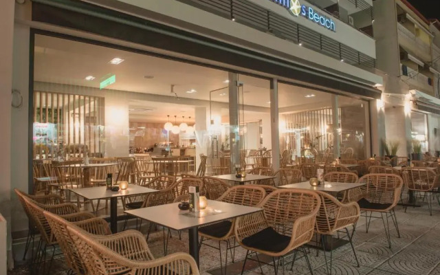 Ammos Seaside Luxury Hotel