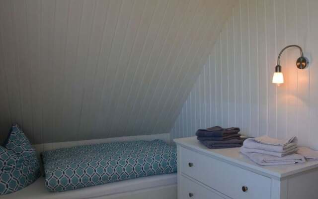 Langeness Modern Retreat