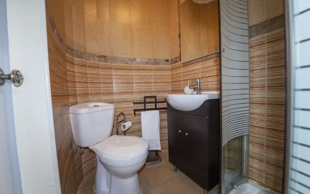 B17 - The Stunning Seaview Apartment