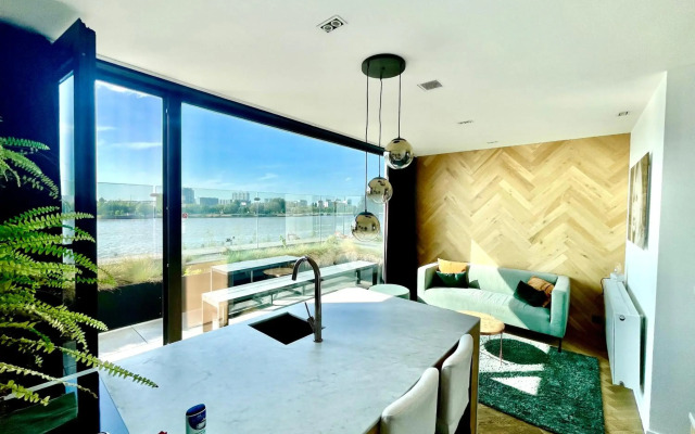 Kaai11 Riverview Apartments