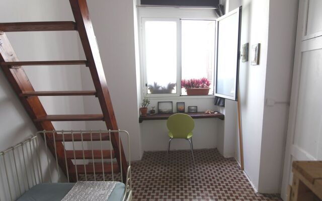 Manipa Hostel Eco-Friendly