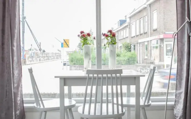 Van Dijk Apartments