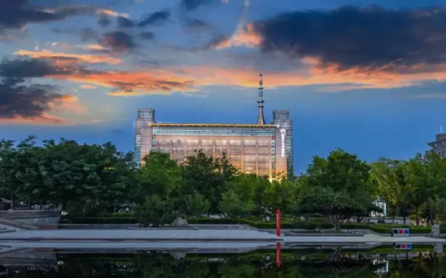 Tai'an Lijing Plaza Hotel