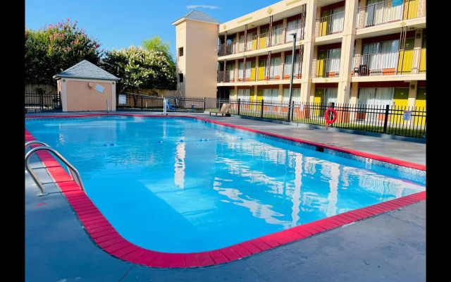 Ashland Studio Inn By OYO Richmond North near Kings Dominion