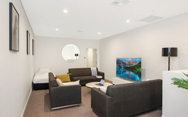 DD Apartments at ICC