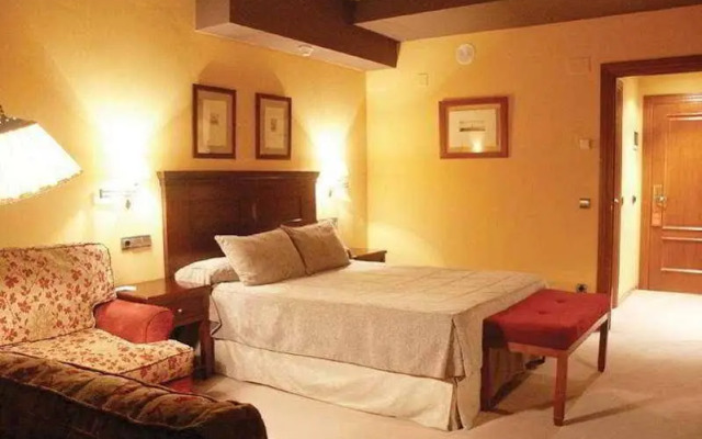 Villa De Sallent 3