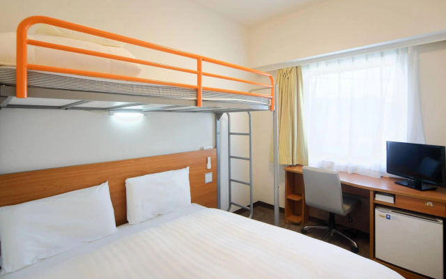 Comfort Inn Munakata – Guest Rooms – Munakata
