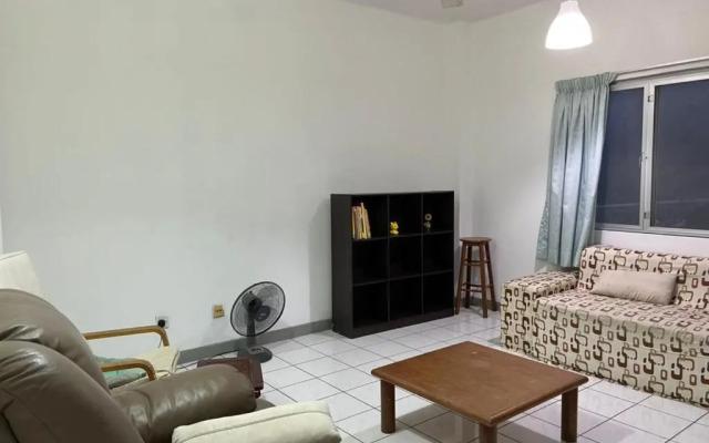 Selesa Hillhomes & Golf Resort