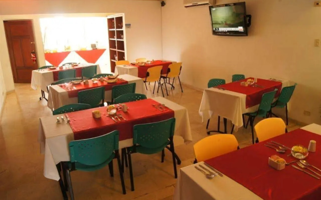 Ayenda 1416 Castellana Real