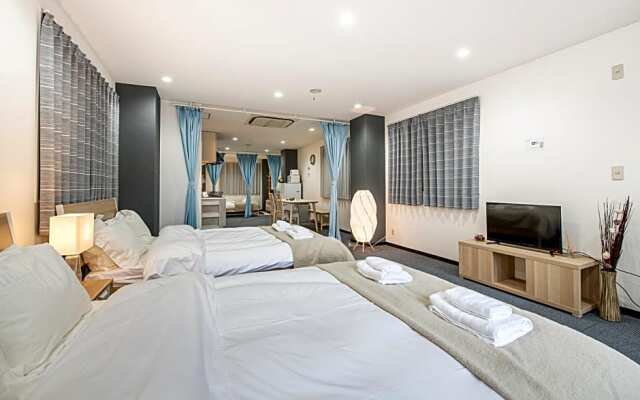 Uhome Ueno Apartment 4