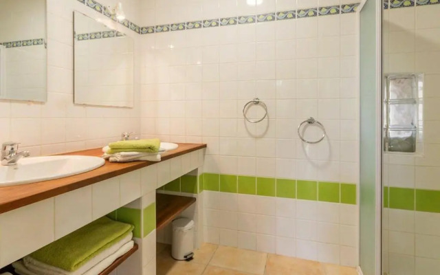 Gîte Port-Saint-Père, 4 pièces, 8 personnes - FR-1-306-1028