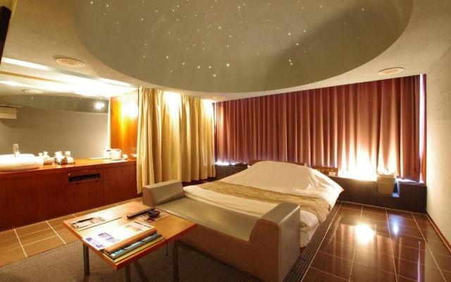 Blue Hotel Nagi - Adults Only