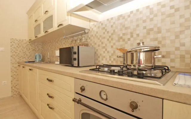 Apartment 1654
