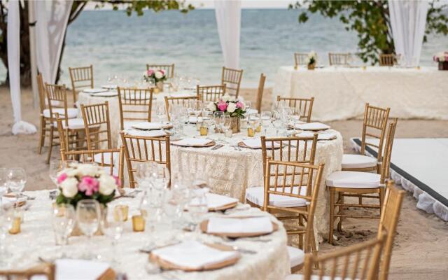 Iberostar Waves Rose Hall Beach - All Inclusive