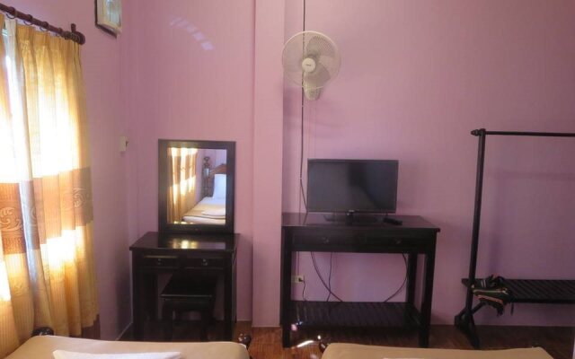 Sout Jai Guest House & Restaurant
