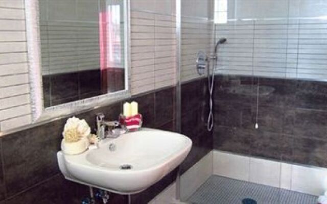 Sleep & Fly Rome Airport Bed & Breakfast