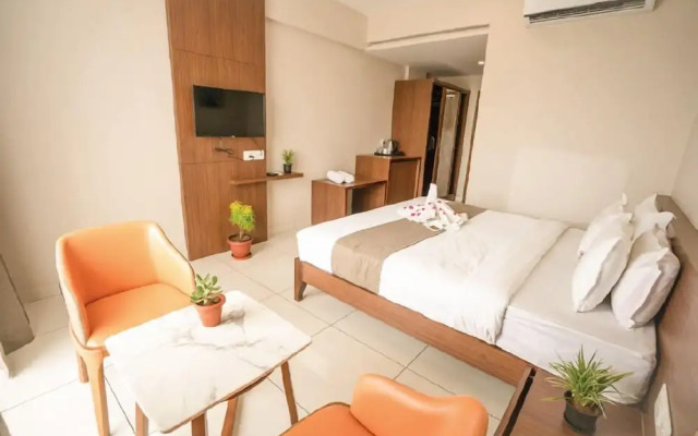 Samasth Palatial by Yuvraj GroupofHotels