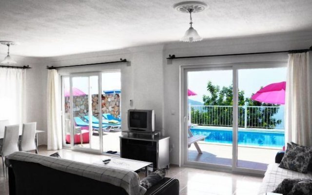 Kalkan 3 Bedrooms Villa Private Pool