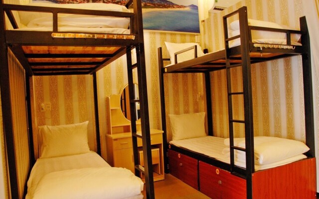 Alin Homestay - Hostel