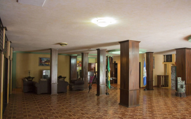 Hotel La Ribiera del Lago Peten Itza