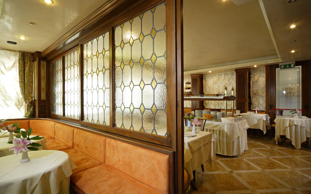 Kette Hotel