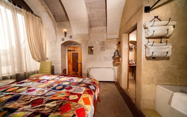 Pigeon Hotel