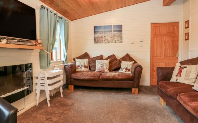 37 Amberwood