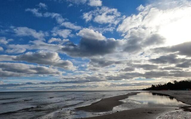 Sunrise Beach Oscoda @ Surfside