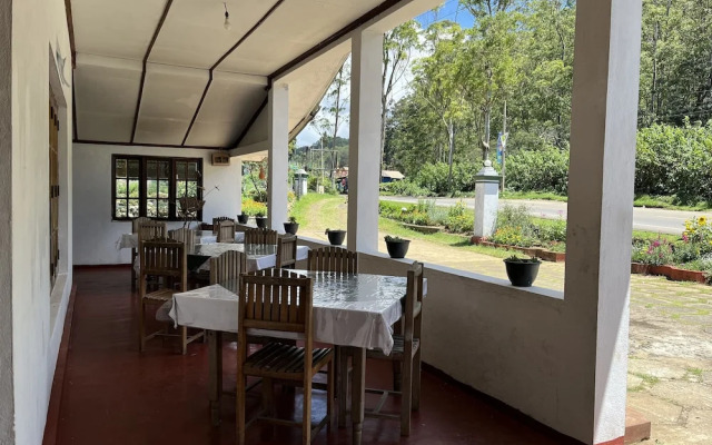The Green Savanna Holiday Bungalow