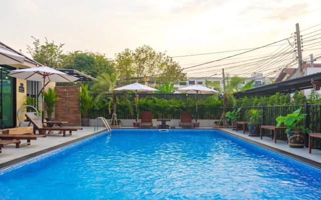 Suphan Lake Hometel