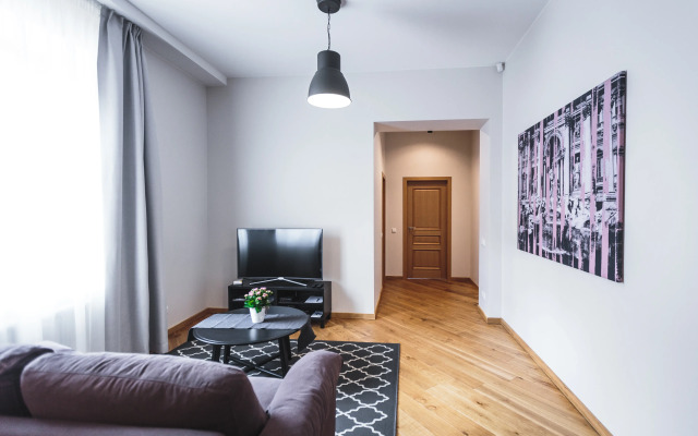 Отель Riga Lux Apartments – Skolas