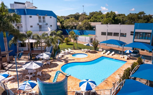 Hotel AVM