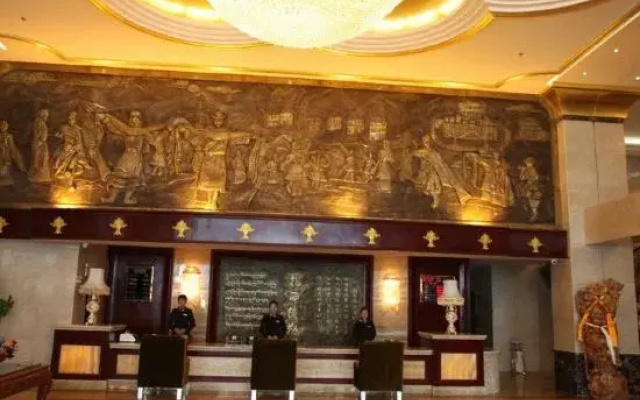 Dele Grand Hotel