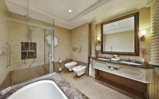 Al Habtoor Grand