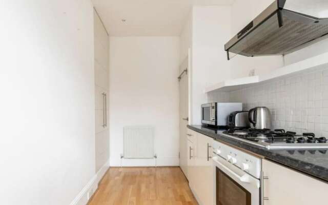 Charming 1-bed Apartment in London