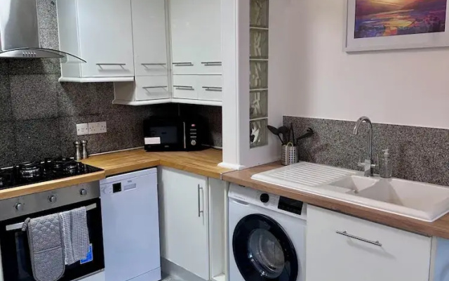 2 Bed - The Poop Deck by Smart Welcomes