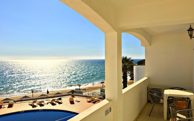 Borda d'Agua Apartments