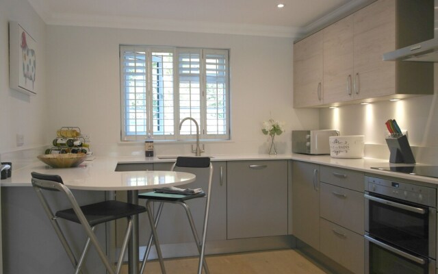 Westhampnett House , Chichester 492113