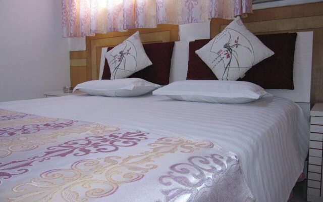 Qufu Gucheng Hotel