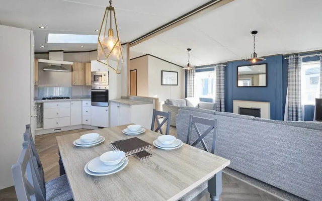 Host Stay Bridgewater Lodge