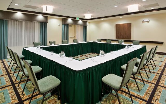 Hampton Inn & Suites Thousand Oaks, CA