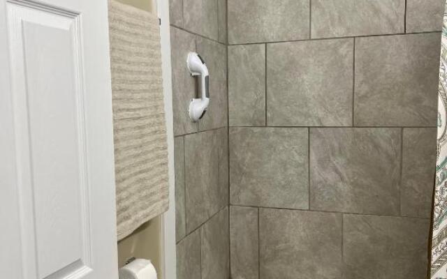 Trinity One Apartments - Country Luxury