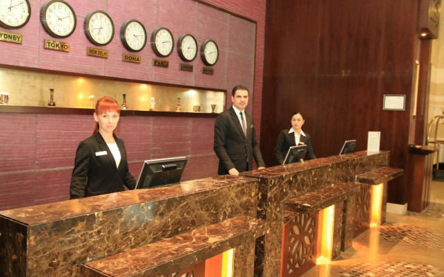 Grand Regal Hotel