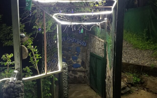 Olimbera Köy Evi