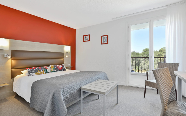 Logis Hotel Le Tropicana