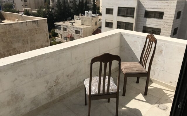 Sunshine Apartments
