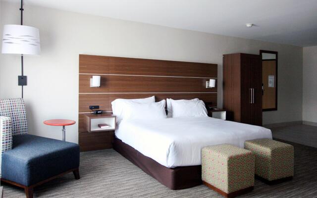 Holiday Inn Express Branford-New Haven, an IHG Hotel