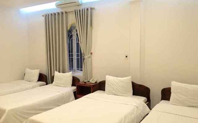 Tu Quy Hotel