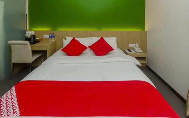 OYO 574 RS Boutique Hotel