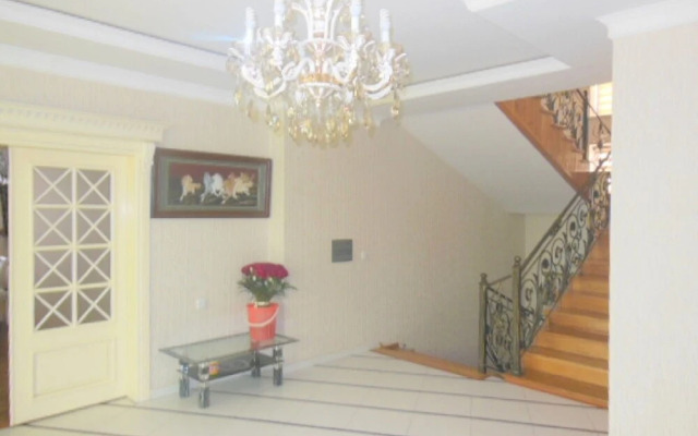 Great Triplex Villa